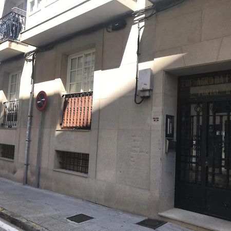 サンティアゴ・デ・コンポステーラVivienda Uso Turistico Espineiraアパートメント エクステリア 写真